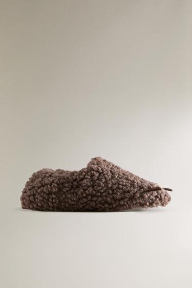 CHILDREN'S CLAW SLIPPERS - Brown by Zara - Image 0
