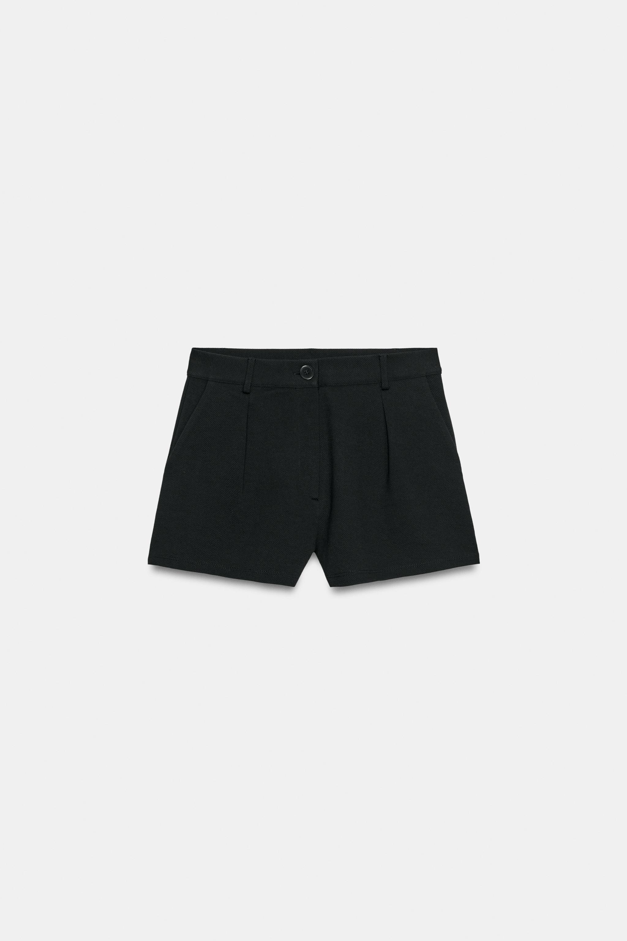 PLEATED SHORTS