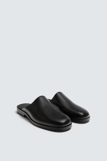 LEATHER CLOGS LIMITED EDITION - Black by Zara