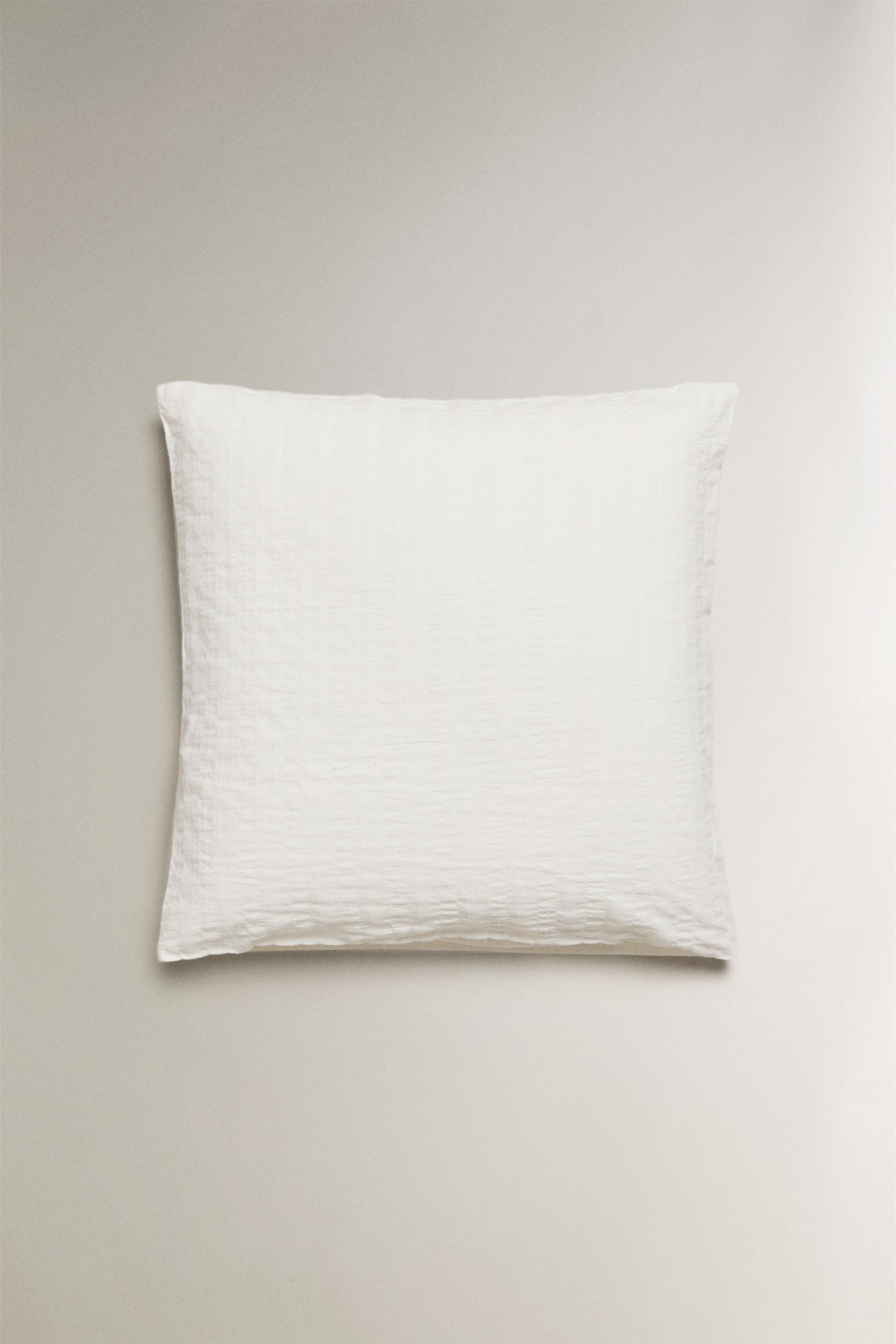 TEXTURED COTTON PILLOWCASE