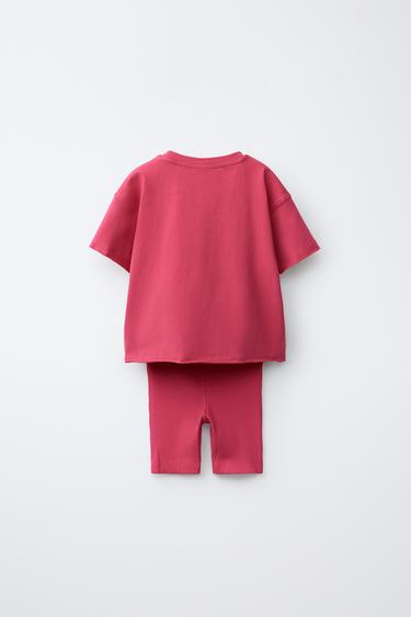ENSEMBLE T-SHIRT ET LEGGING CYCLISTE CÔTELÉ - Fraise de Zara - Image 1