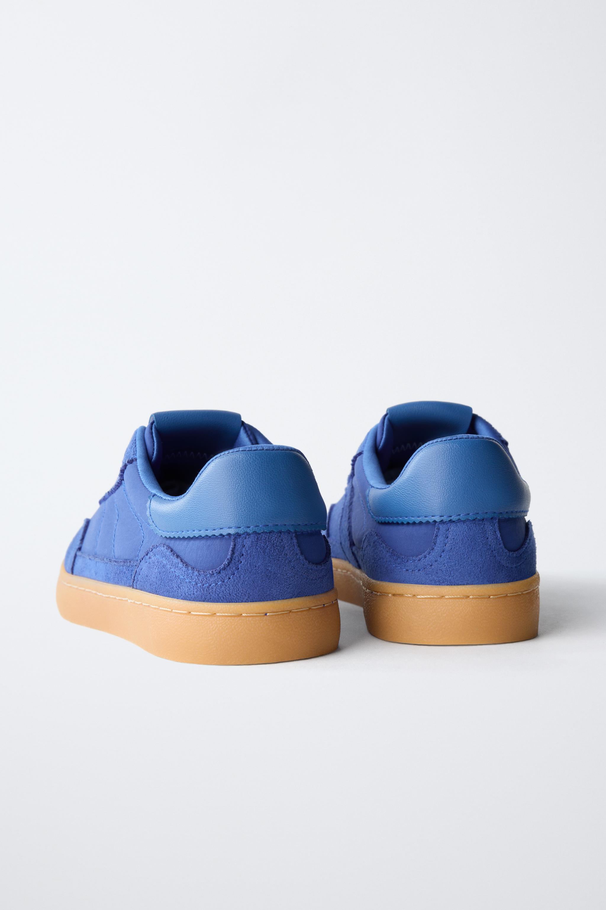 CONTRAST SNEAKERS