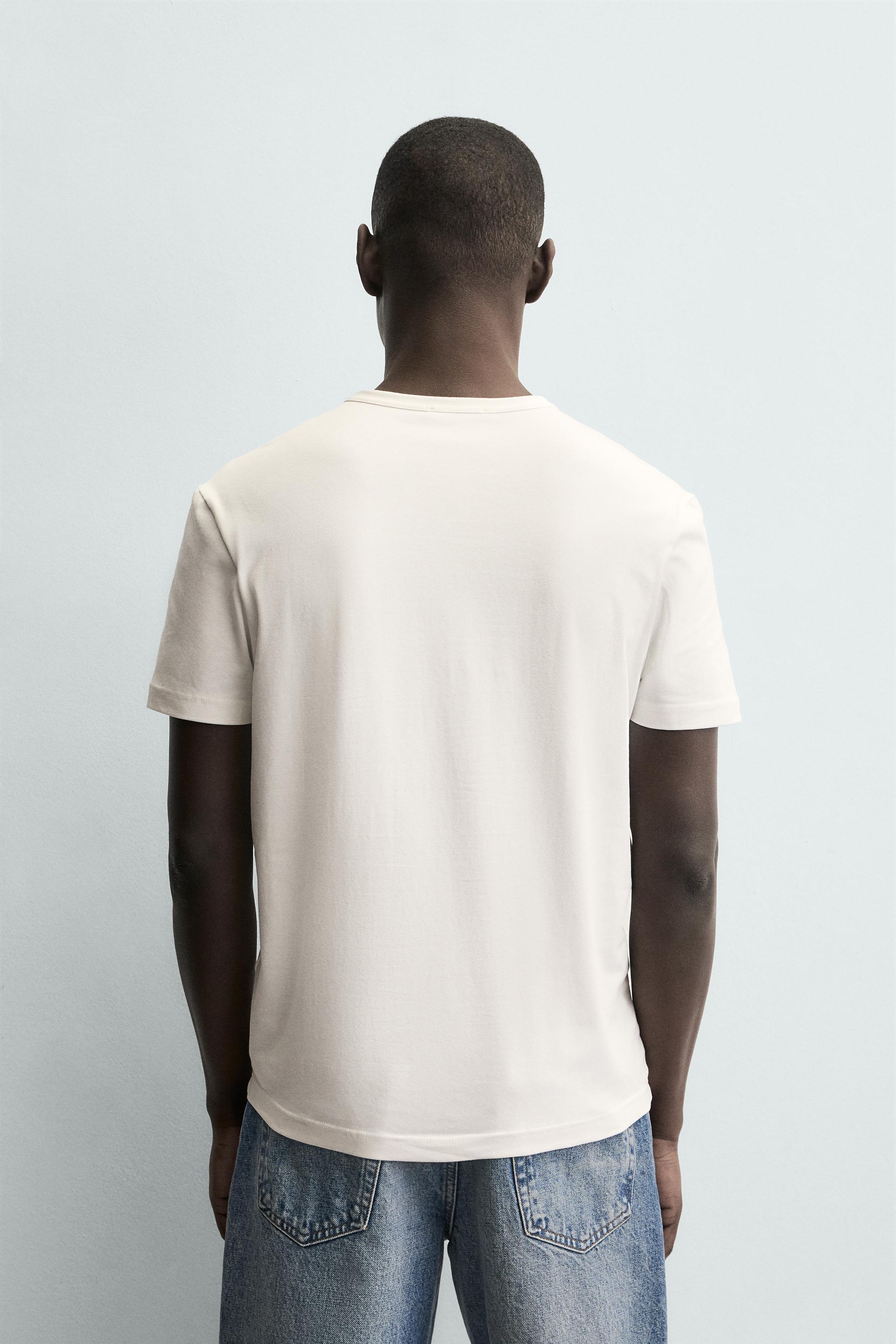 T-SHIRT À COL TUNISIEN