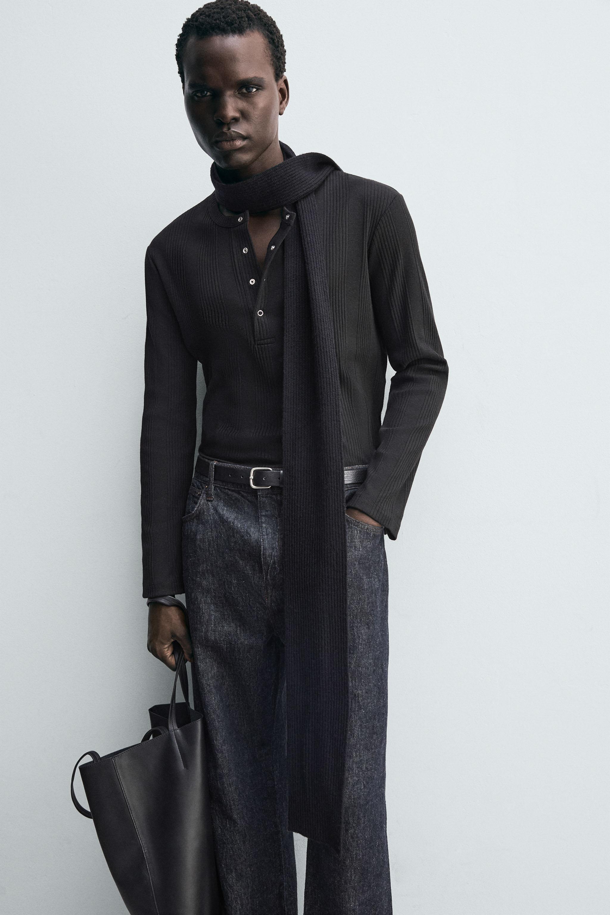 STRUCTURED HENLEY COLLAR T-SHIRT