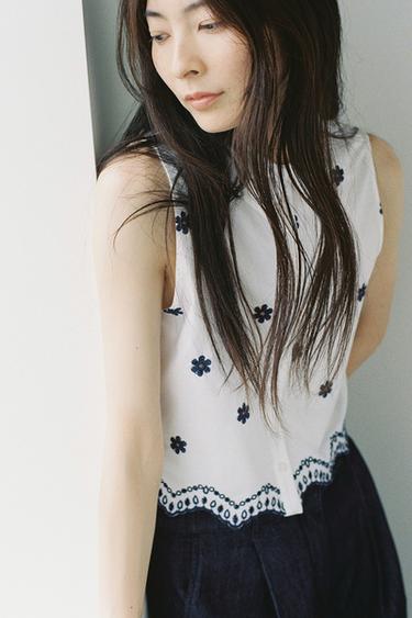 カットワーク刺繍入りブラウスホワイトZaraのカットワーク刺繍入りブラウス - ホワイト