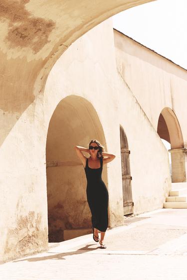 VESTIDO ESCOTE CUADRADO STRETCH - Negro de Zara - Imagen 0