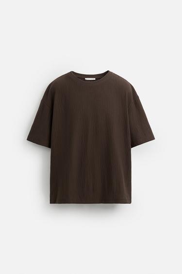 PLAYERA RELAXED FIT ESTRUCTURA - Chocolate de Zara