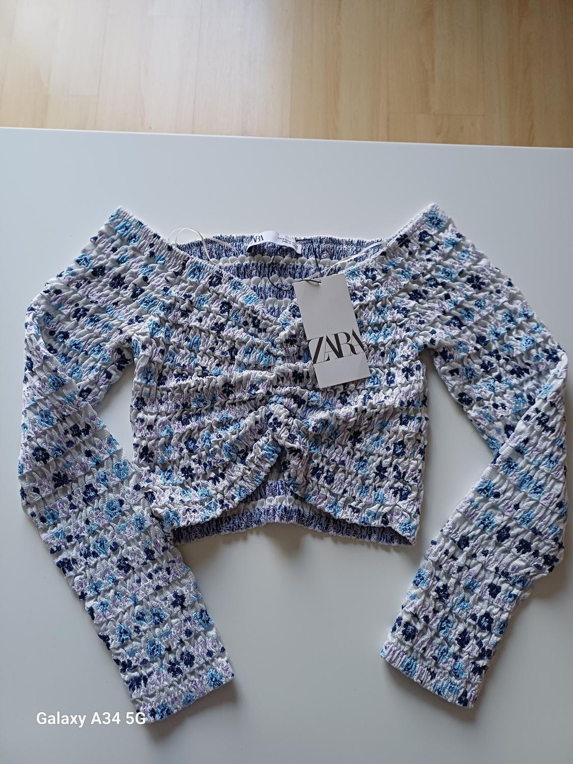 WRINKLED-EFFECT JACQUARD TOP