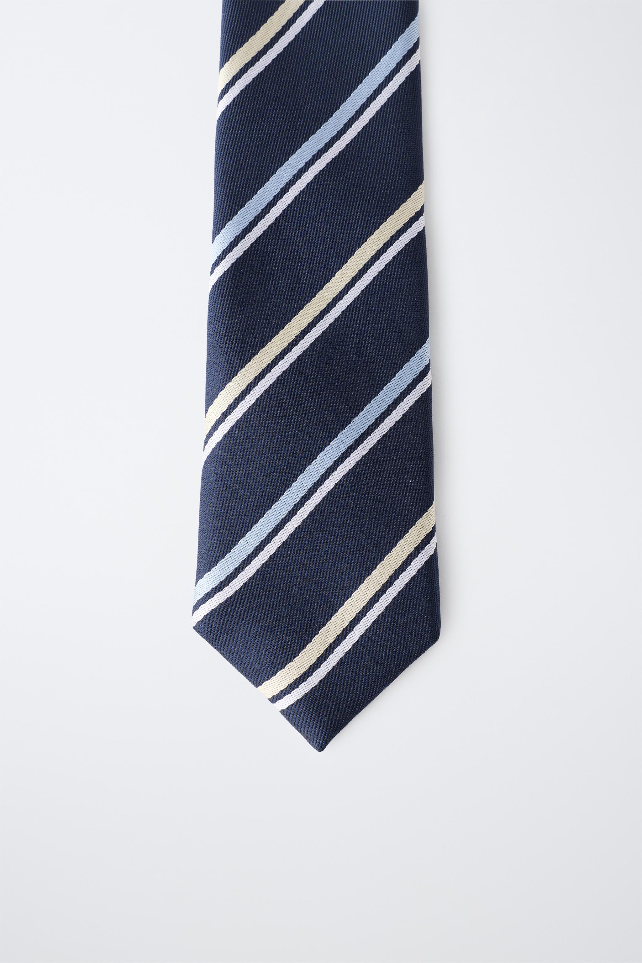 STRIPED TIE
