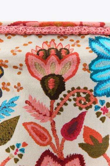 EMBROIDERED FLORAL PRINT TOILETRY BAG - Multicoloured by Zara - Image 3