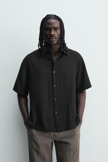 CHEMISE FLUIDE STRUCTURÉE EN RELIEF - Noir de Zara