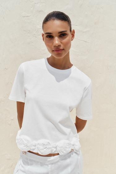 3D ROSE T-SHIRT - White by Zara - Image 0