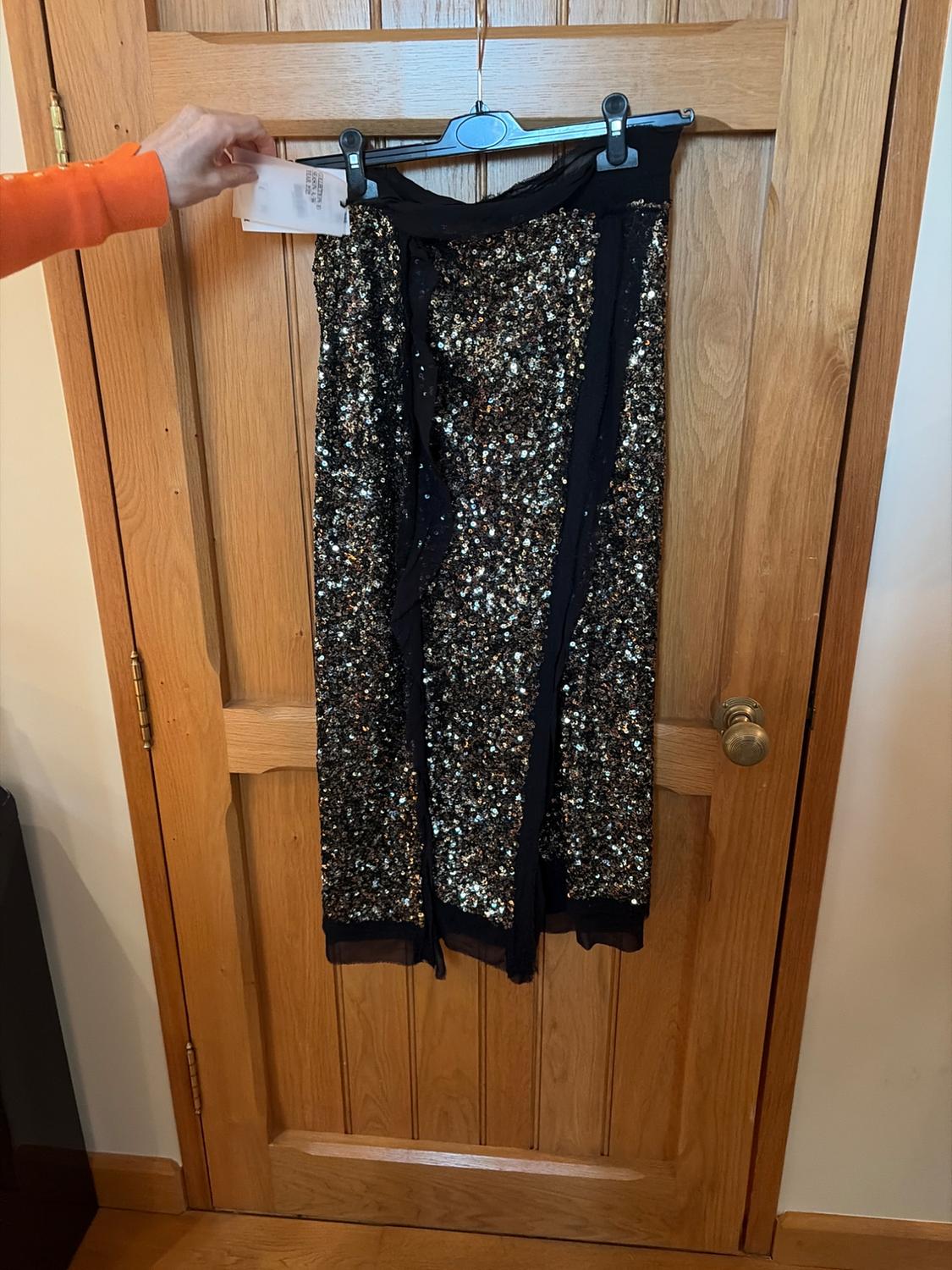 LIMITED EDITION SEQUINNED SKIRT - Image 2