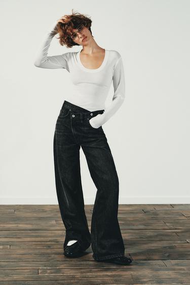JEANS TRF WIDE LEG PINGGANG MENYILANG HIGH WAIST - Hitam dari Zara