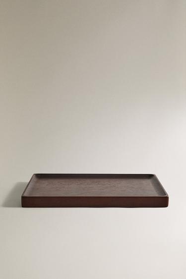 WOODEN TRAY PHONE CHARGER - Brown by Zara