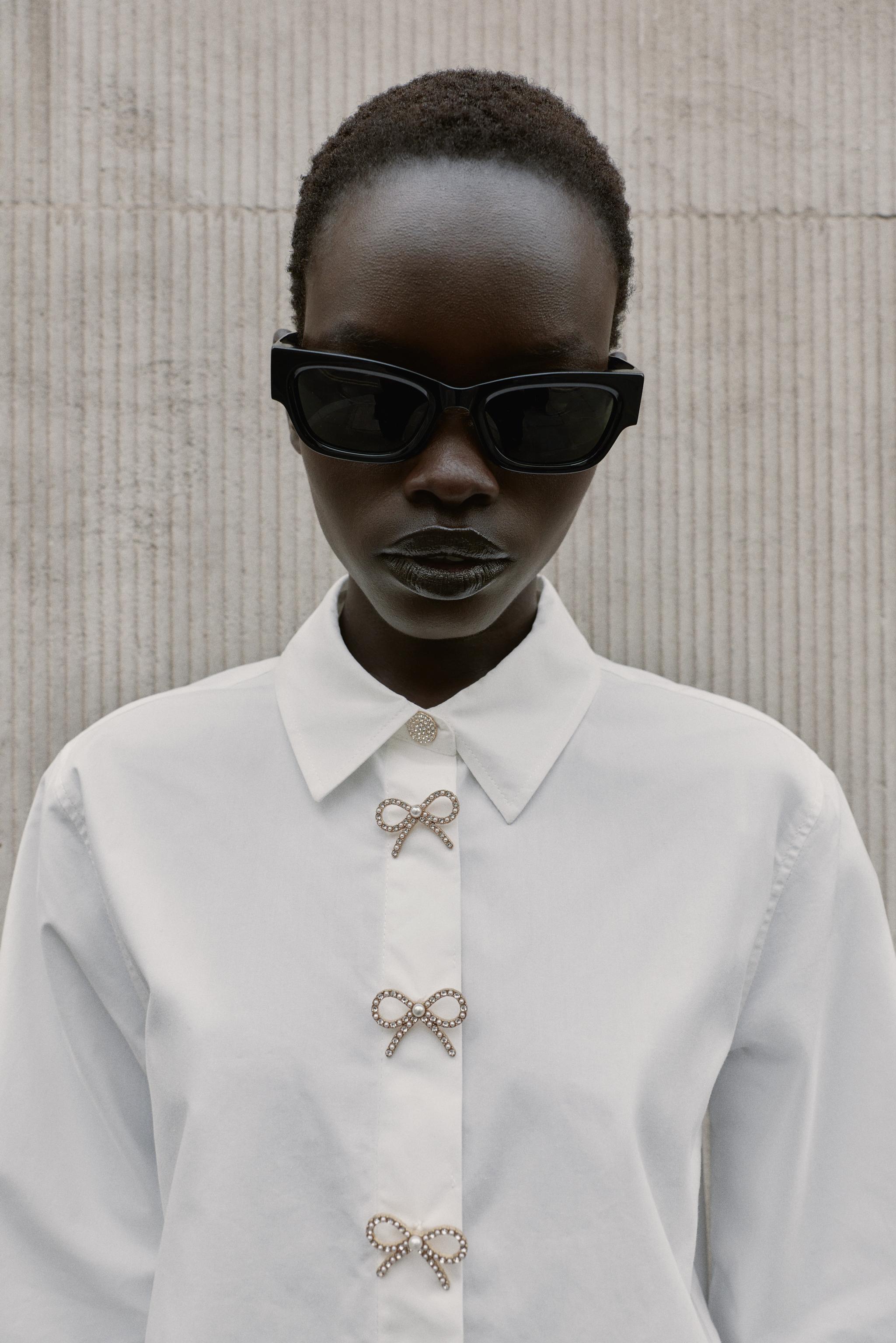 JEWEL BUTTON POPLIN SHIRT