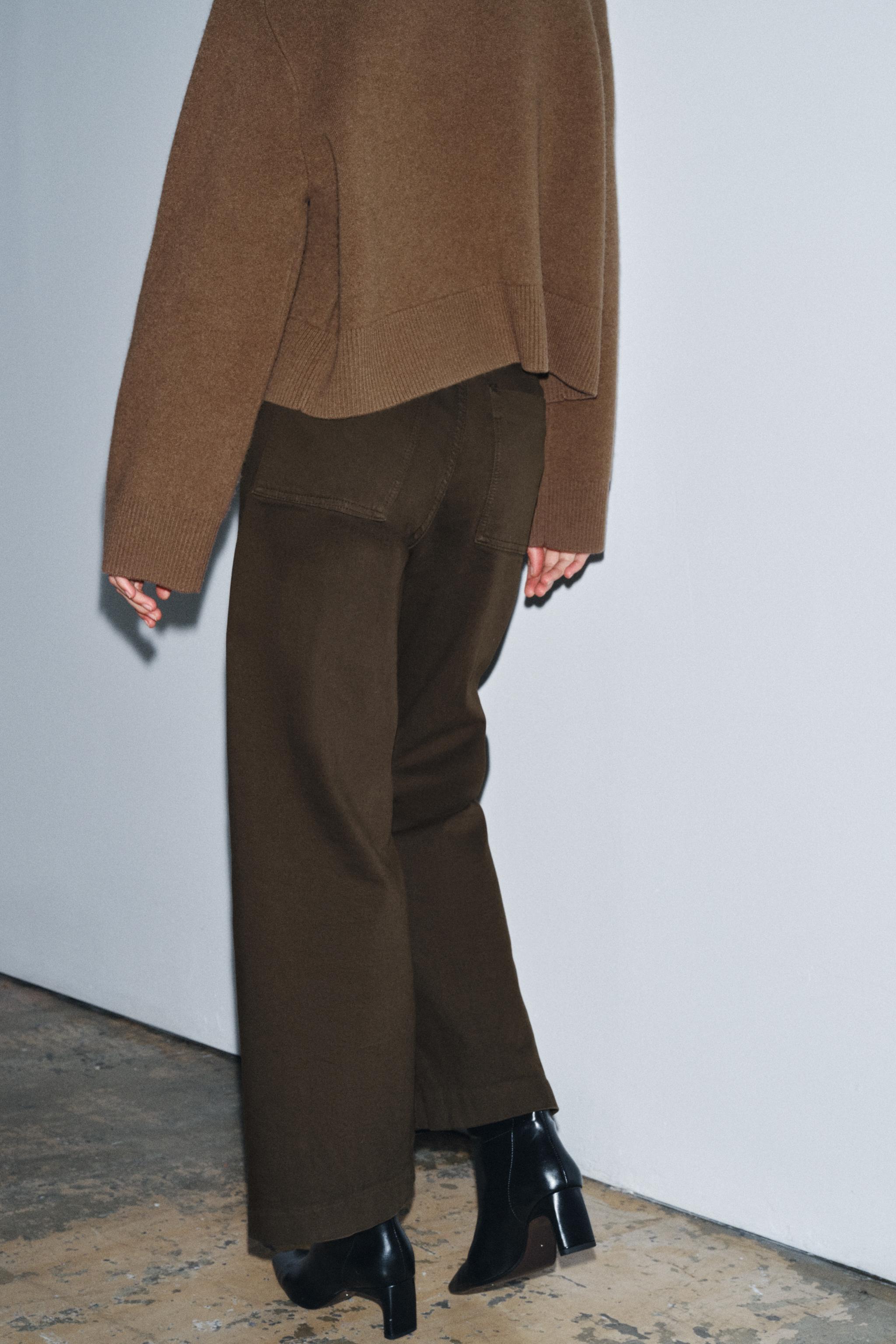 95% WOOL HIGH COLLAR JUMPER