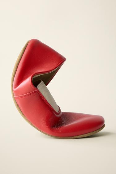 BALLERINES EN CUIR CRÉÉES PAR CARAMEL LONDON X ZARA - Rouge de Zara - Image 4