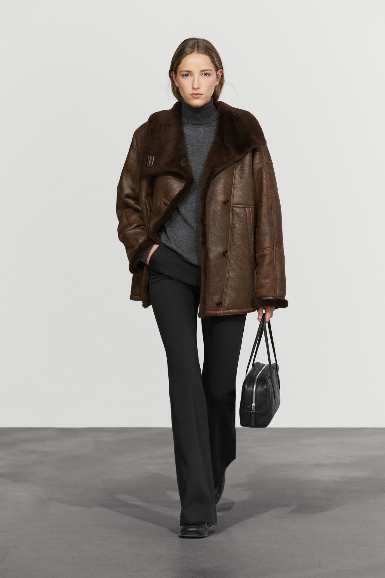 Double-faced leather coat with fur — Brown
