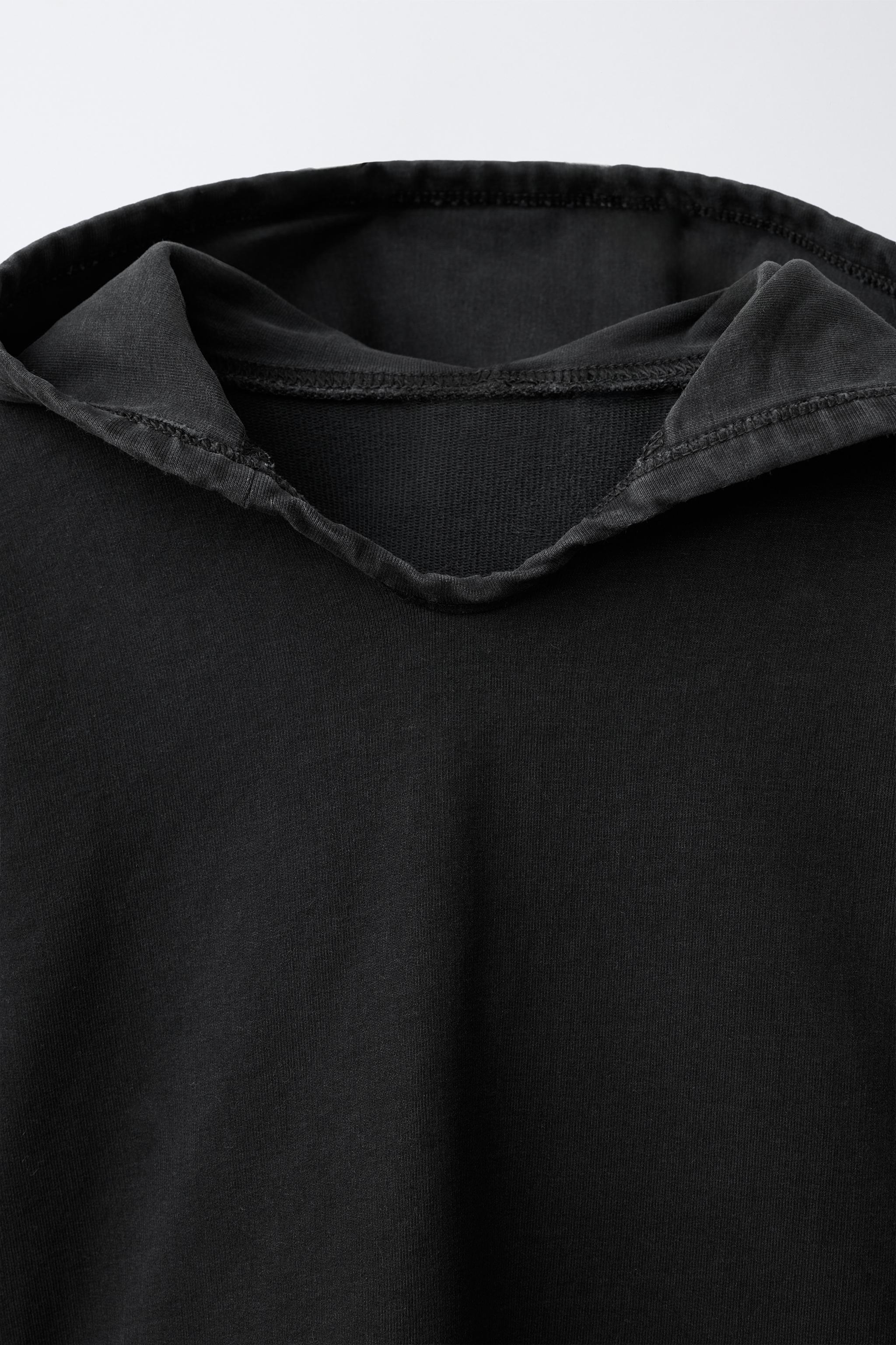 PLAIN HOODIE
