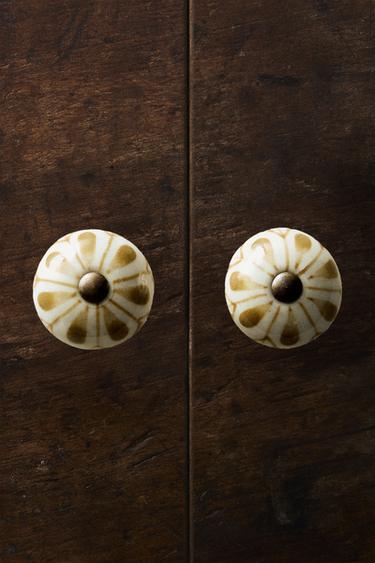 Zara SET OF CERAMIC FLOWER KNOBS (SET OF 2) - Mustard