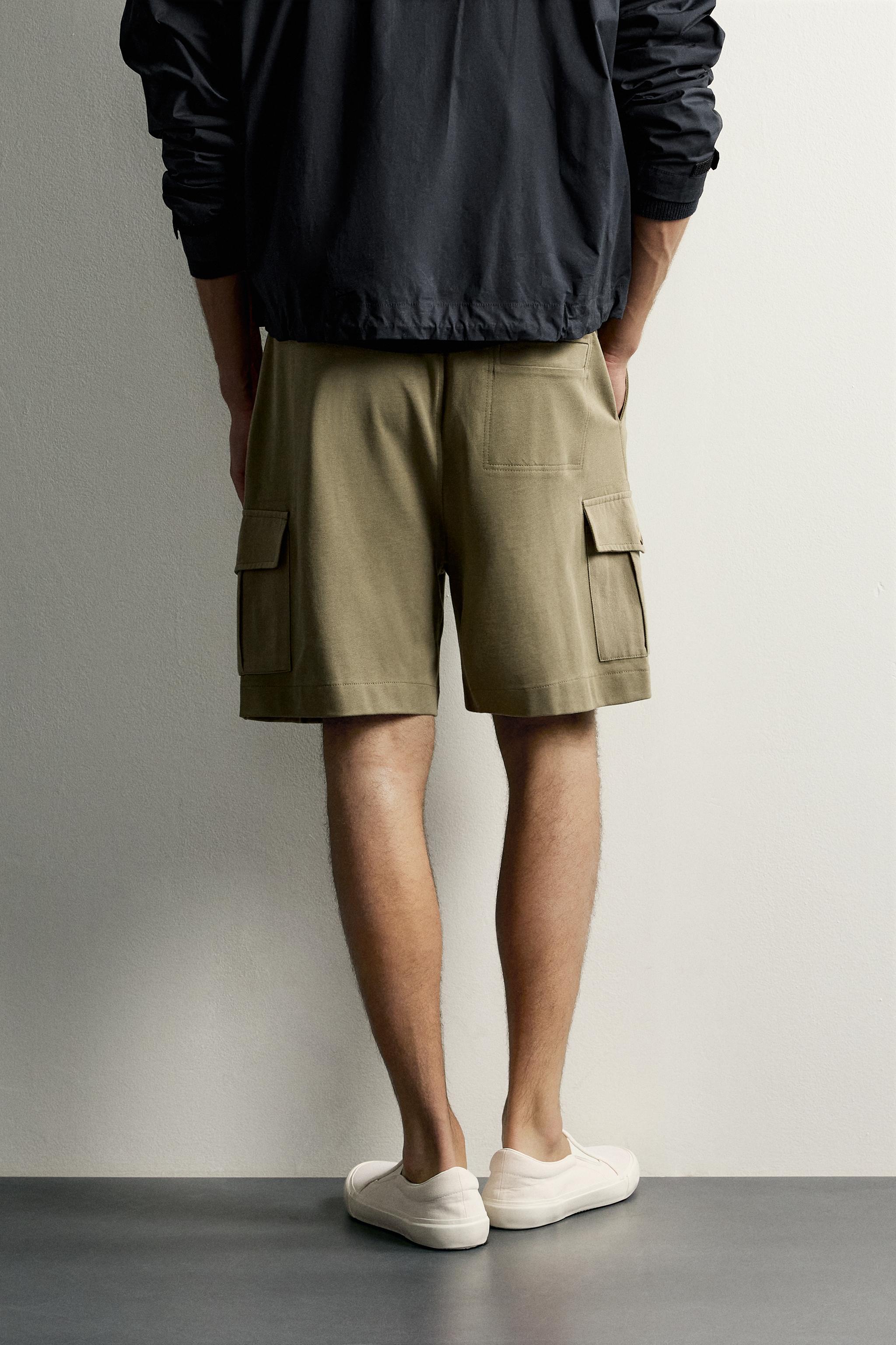 RELAXED FIT CARGO BERMUDA SHORTS