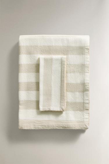 DYED THREAD STRIPED TABLECLOTH - Taupe grey by Zara