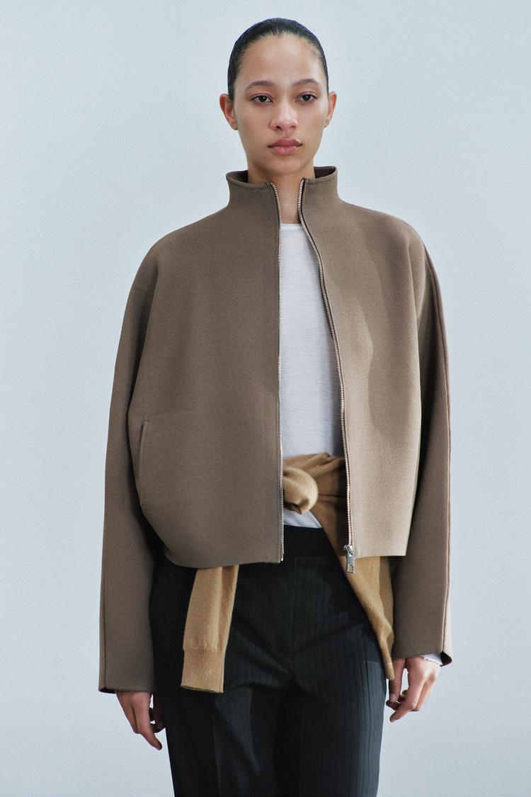 GATHERED KNIT JACKET