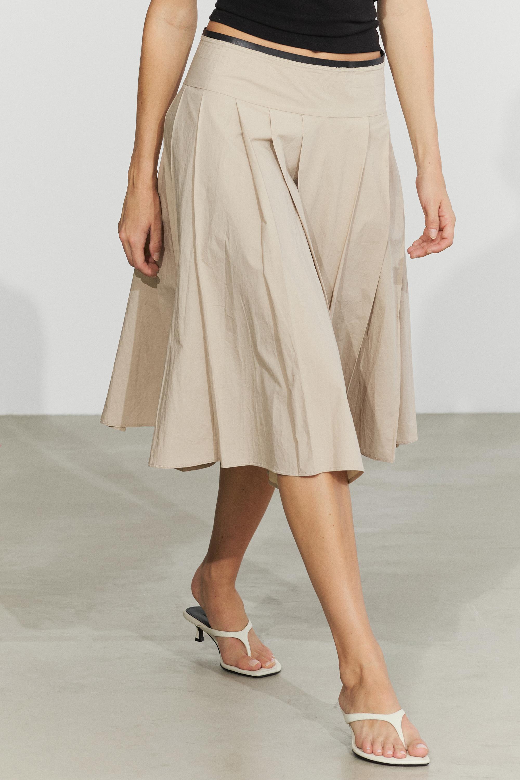 Pleated midi skirt with contrasting sash — Sand