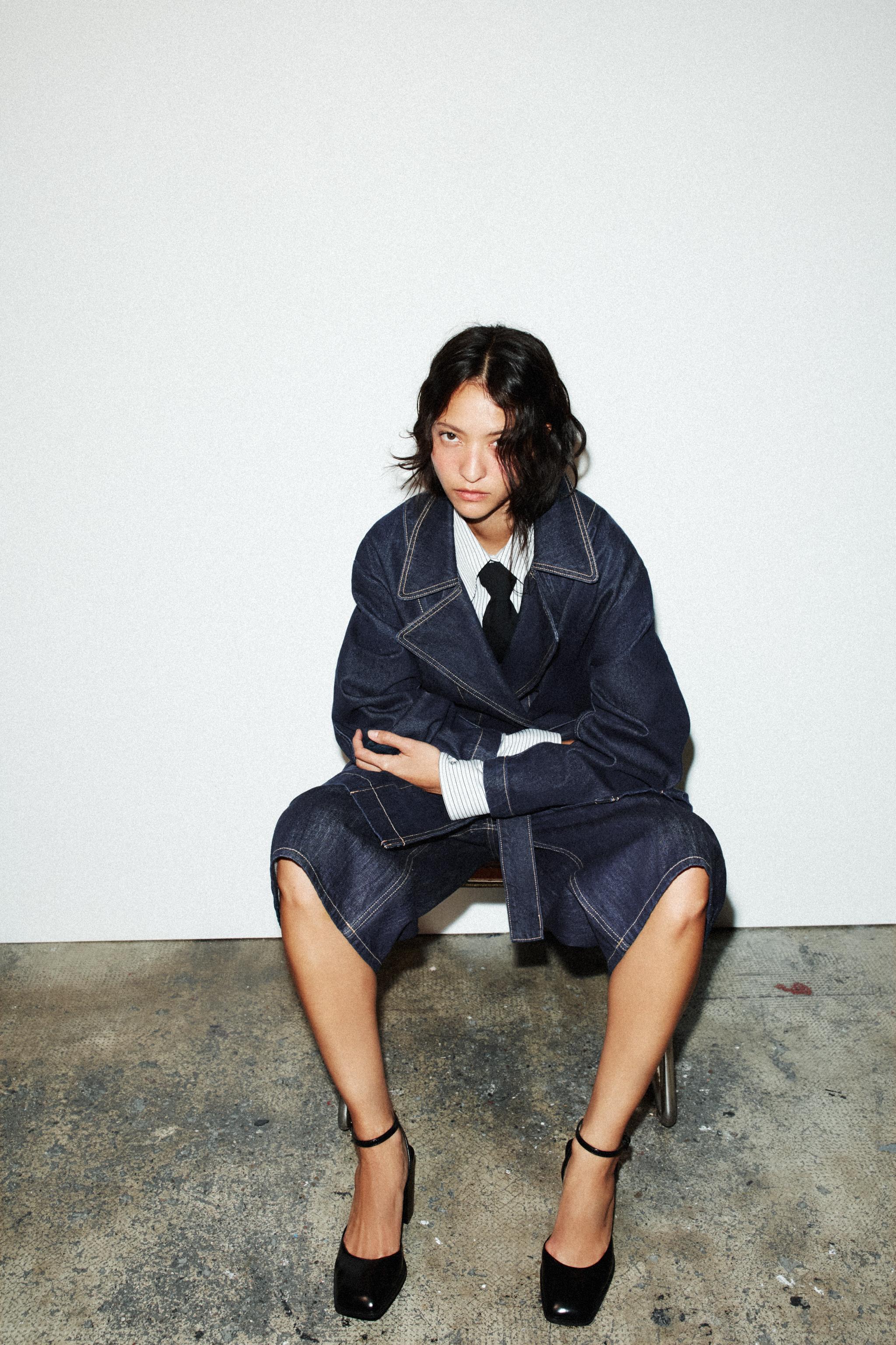 専用おまとめZARA TRF DENIM クロップドデニムジャケット ZARA - 定価6,590円 新品タグ付 ZARA クロップドデニムジャケットの