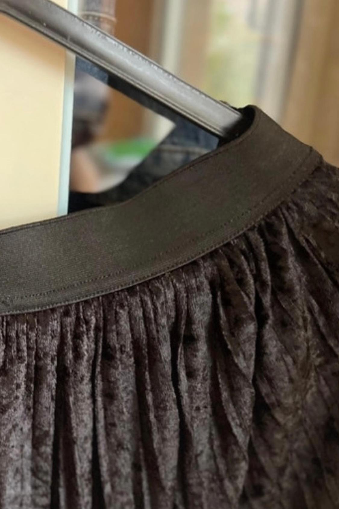 PLEATED VELVET COMBINED SKIRT - Image 4