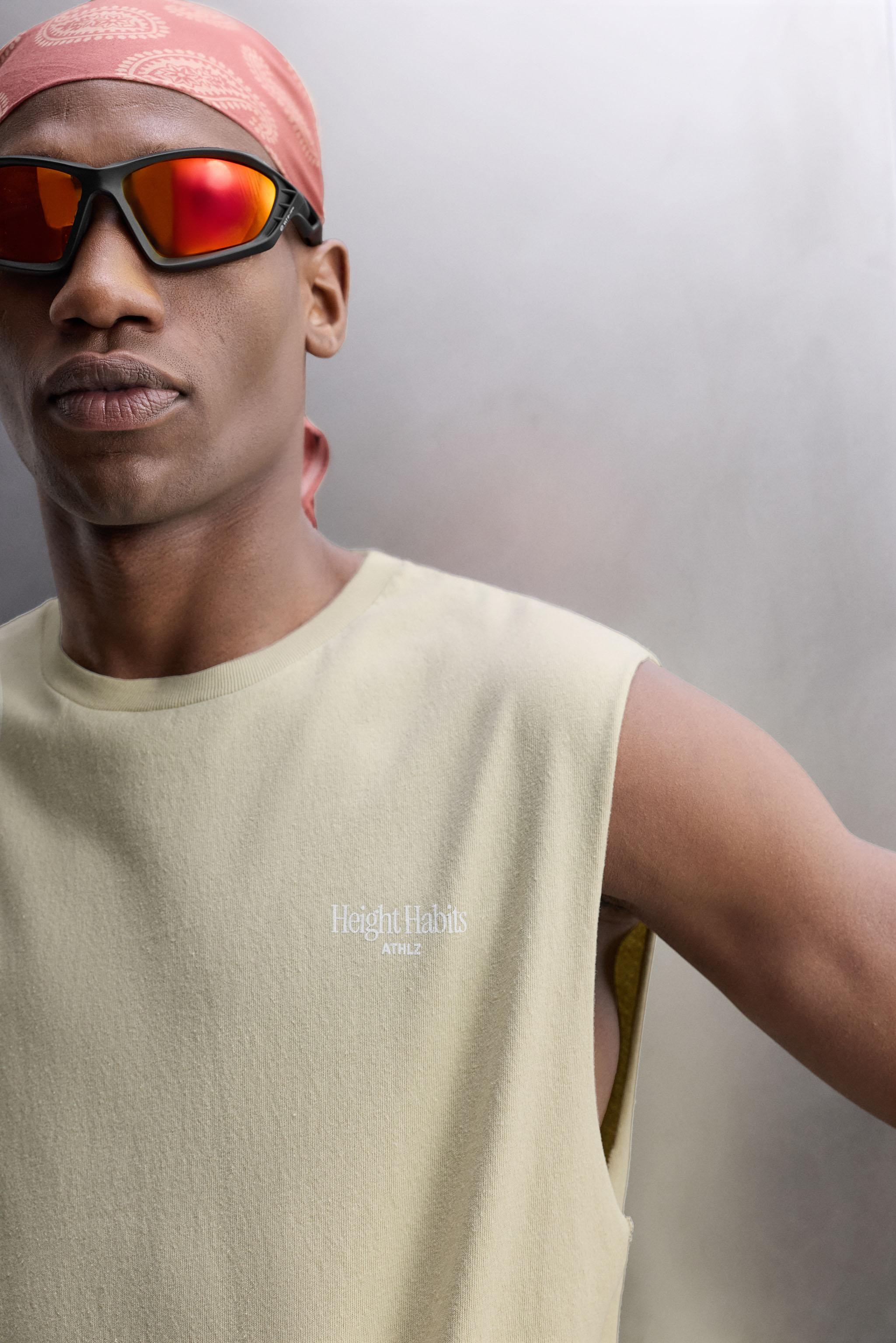 GRAPHIC PRINT TANK TOP