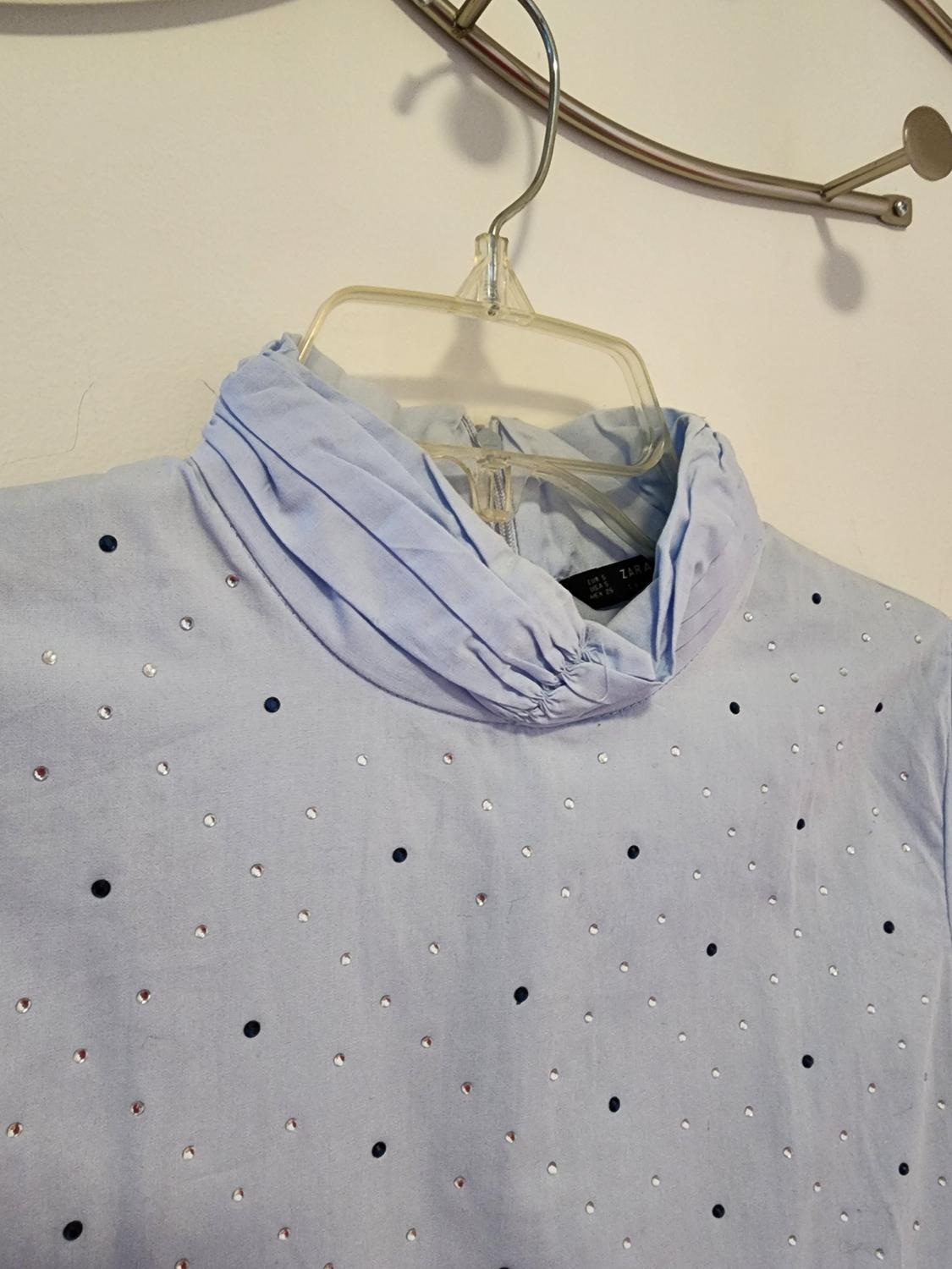 BEJEWELED BLOUSE WITH GATHERED DETAILS - Image 3