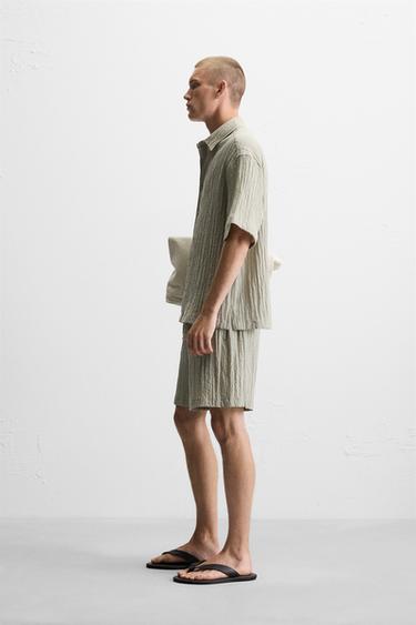 JACQUARD CRINKLE-EFFECT BERMUDA SHORTS - Light green by Zara - Image 3