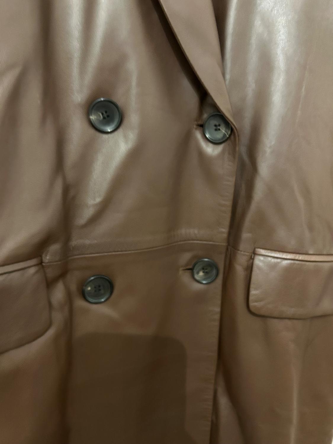 SHEEPSKIN COAT - Image 4