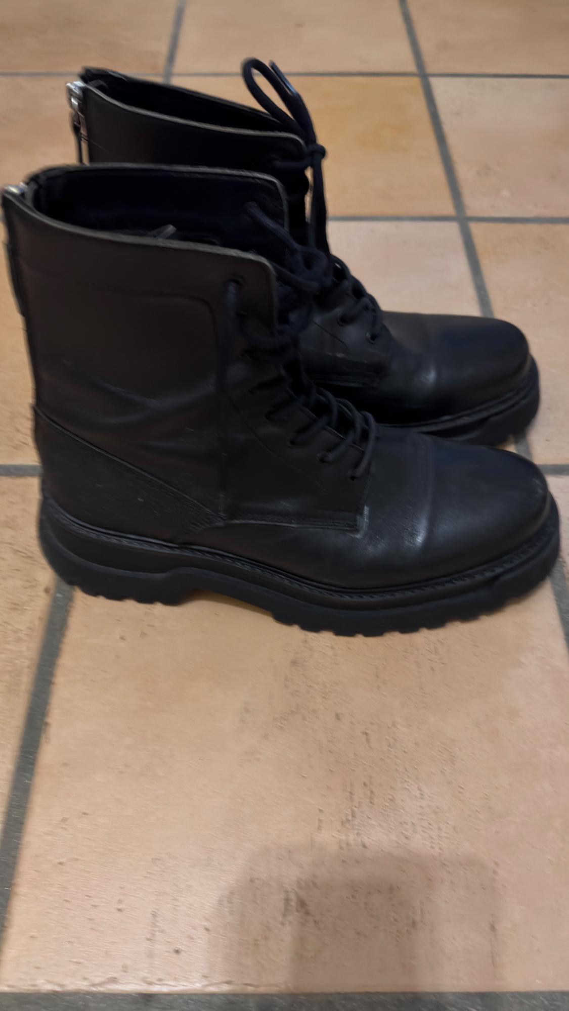 LACE BOOTS WITH ZIP BLACK - Image 4
