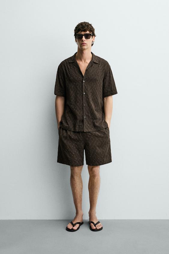 GEOMETRIC JACQUARD SHORTS