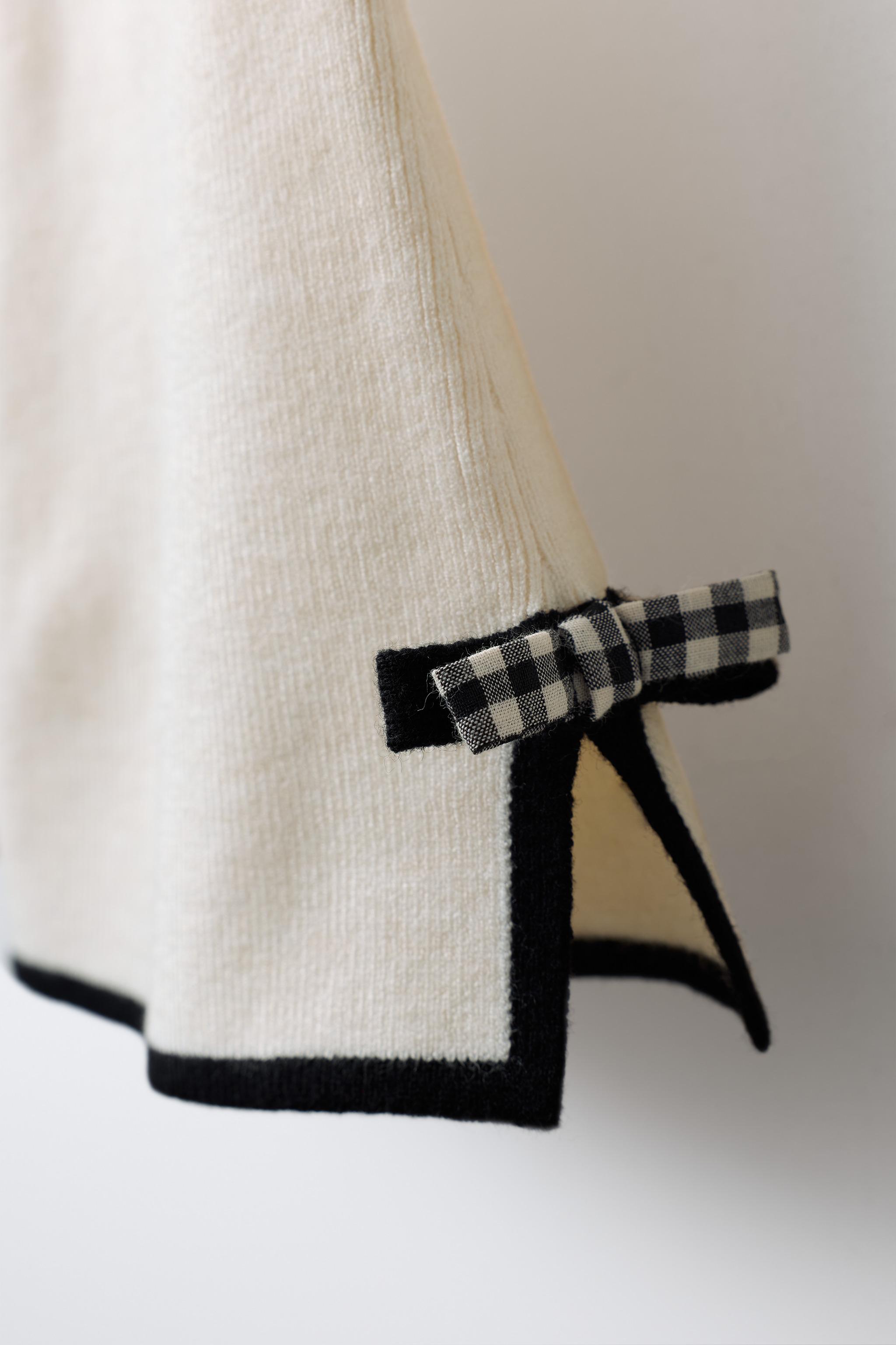CONTRAST BOW KNIT SKIRT