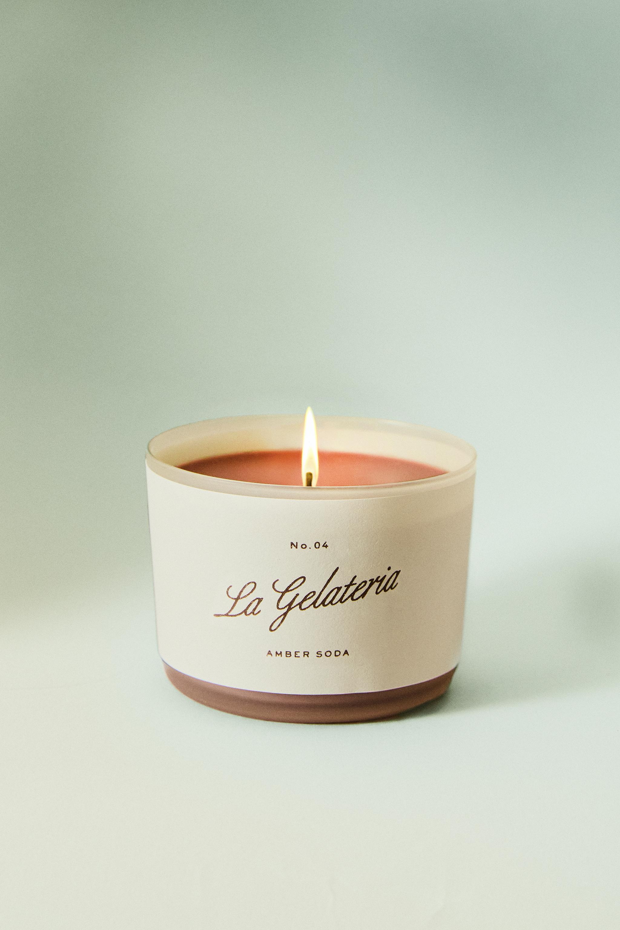 (150 G) AMBER SODA SCENTED CANDLE