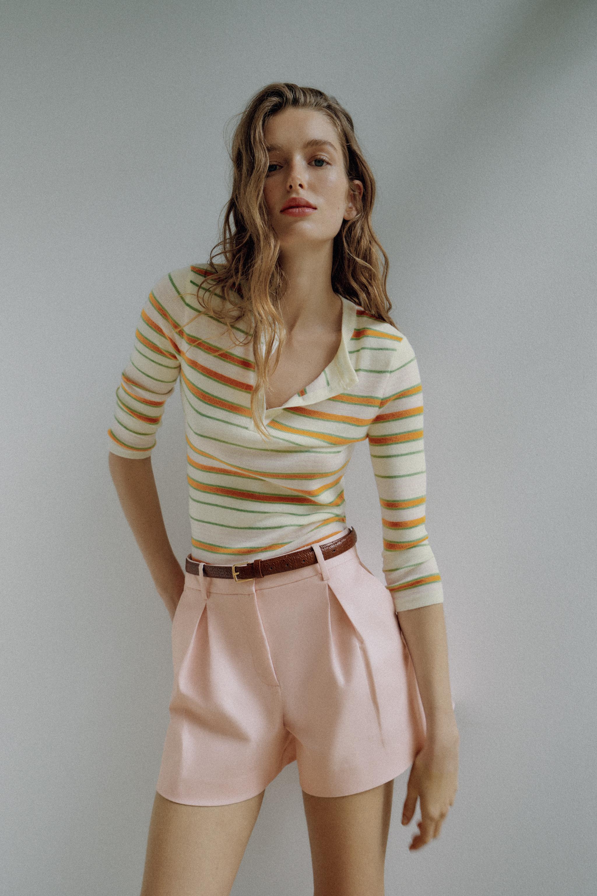 DARTED BERMUDA SHORTS WITH BELT — Pink