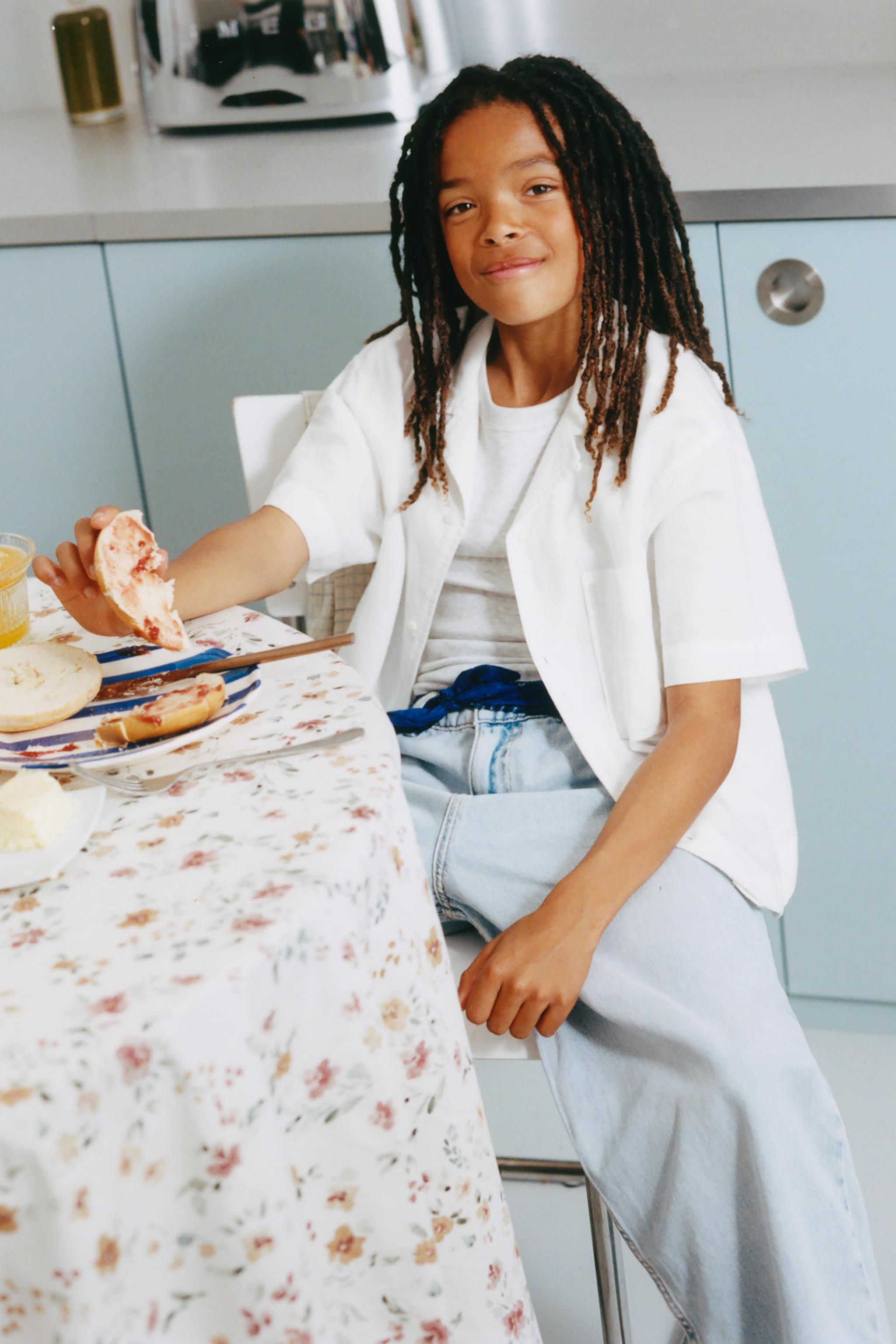 Zara LINEN AND COTTON SPREAD COLLAR SHIRT