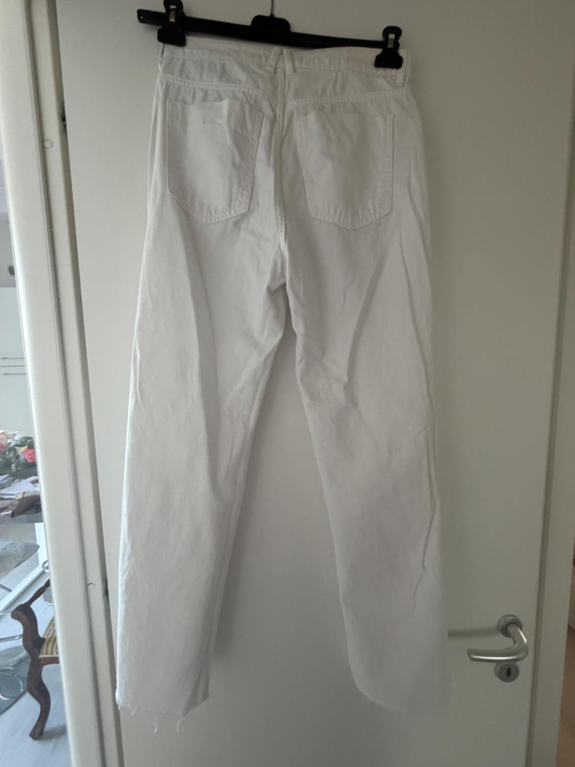 Z1975 STRAIGHT FIT JEANS WITH SPLIT HEM - Image 2