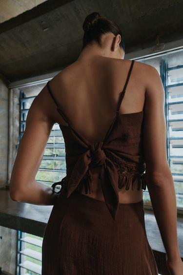 TOP COURT À FRANGES - Marron de Zara - Image 3