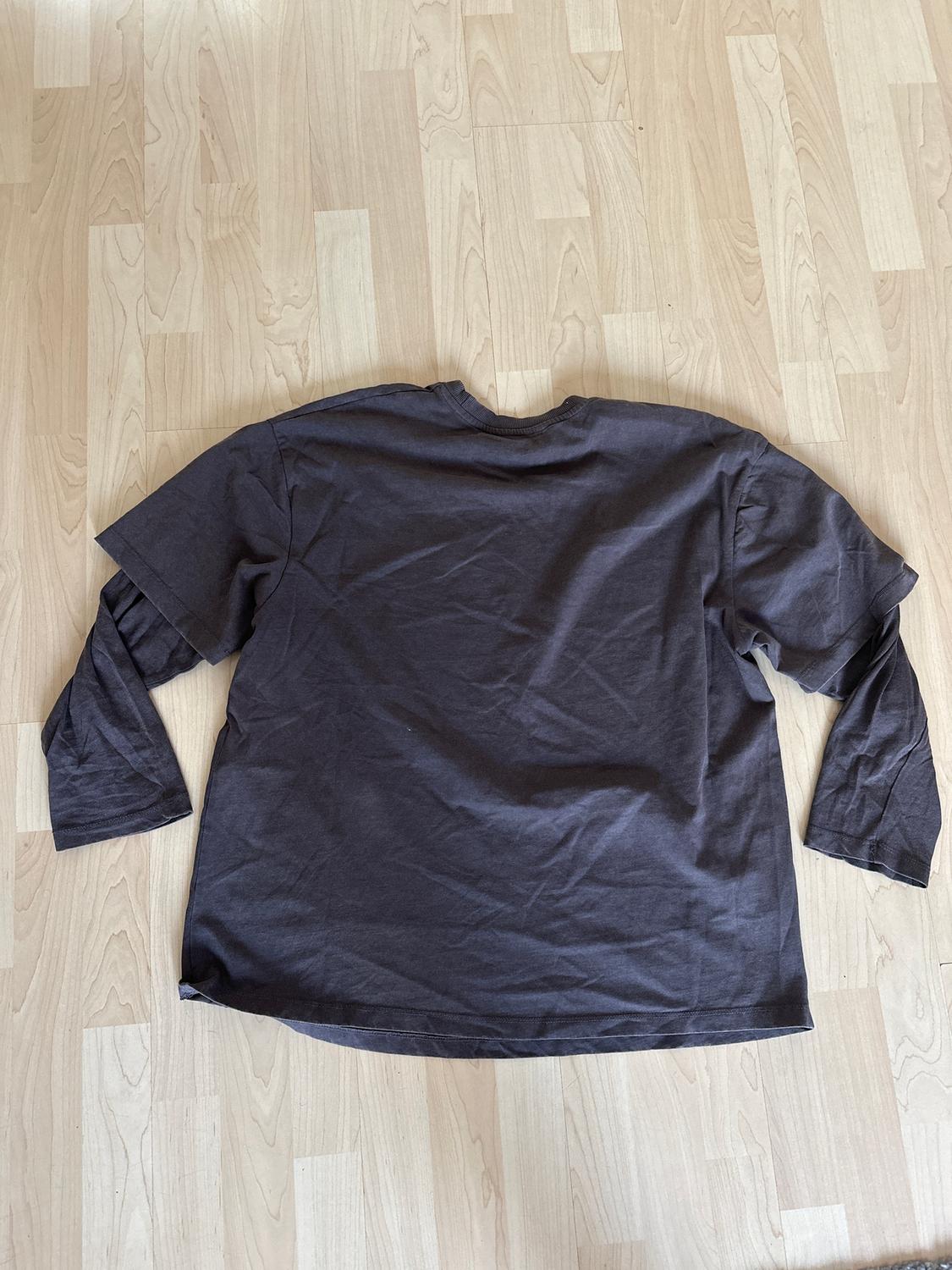 FADED-EFFECT DOUBLE-SLEEVE T-SHIRT - Image 2