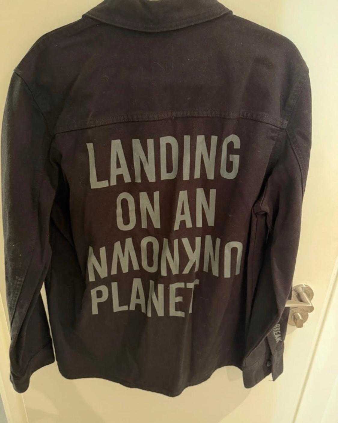 OVERSHIRT WITH SLOGAN PRINT - Image 3