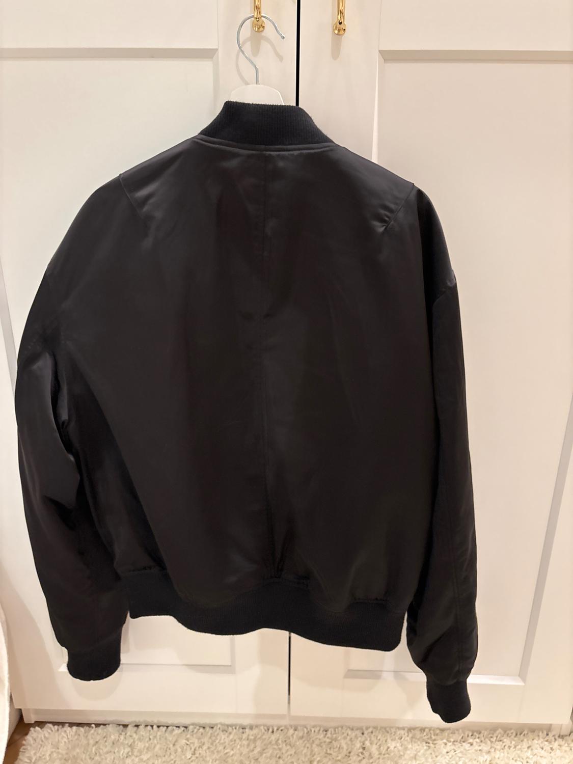 BASIC BOMBER JACKET - Image 2
