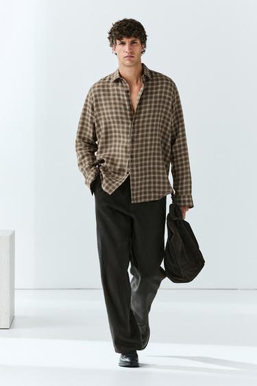 Chemise à carreaux regular fit 100 % lin - Marron chiné de Zara