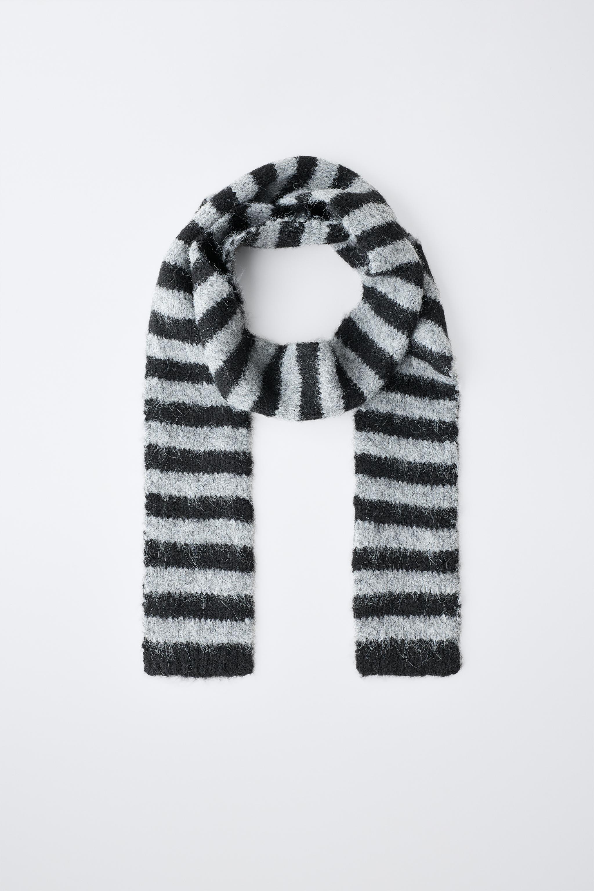 STRIPED LIGHTWEIGHT SCARF