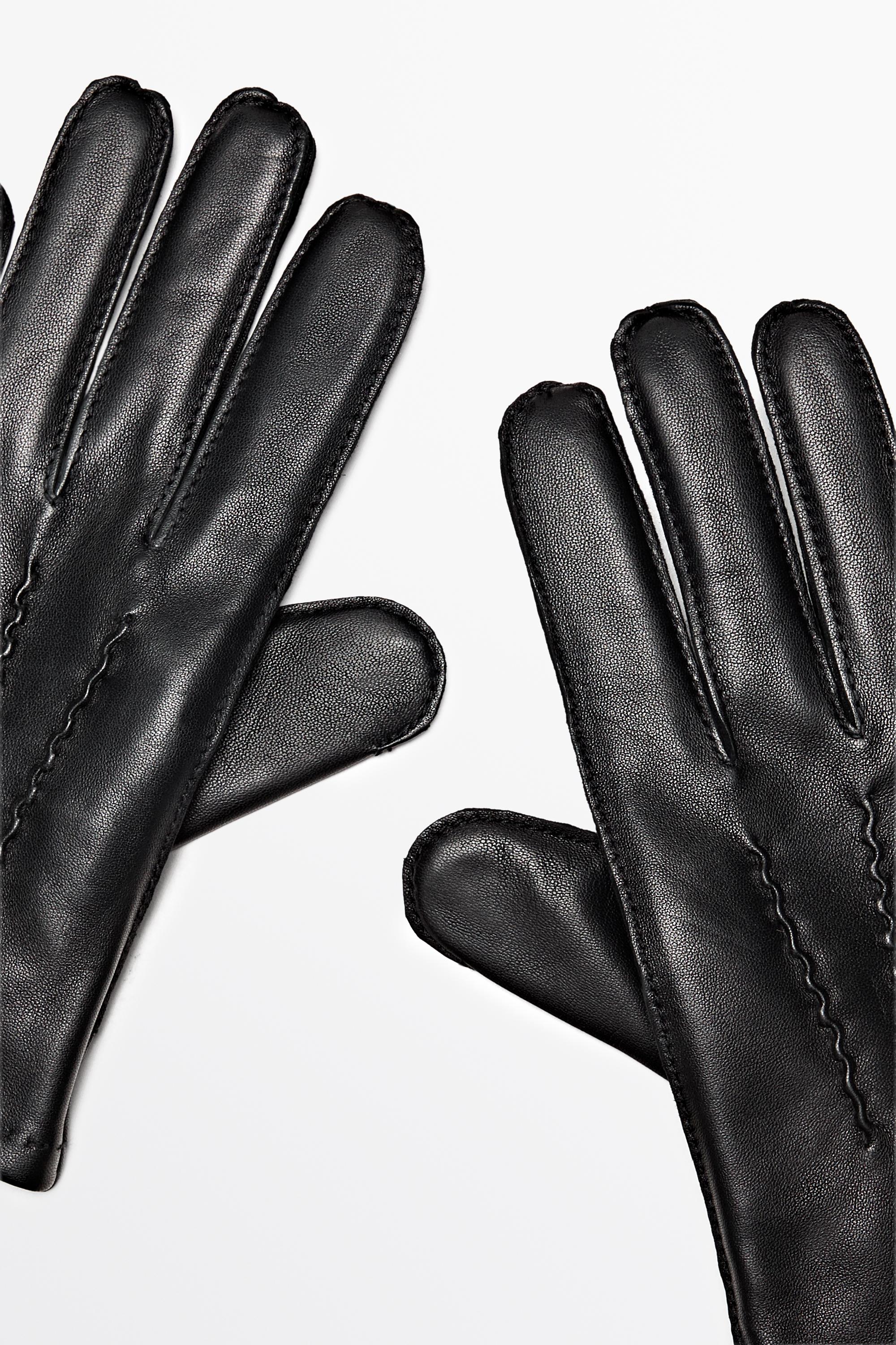 Nappa leather gloves