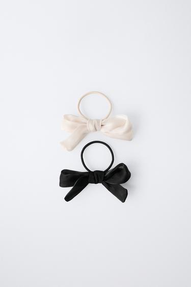 TWO-PACK OF ORGANZA BOW SCRUNCHIES - Black / White by Zara